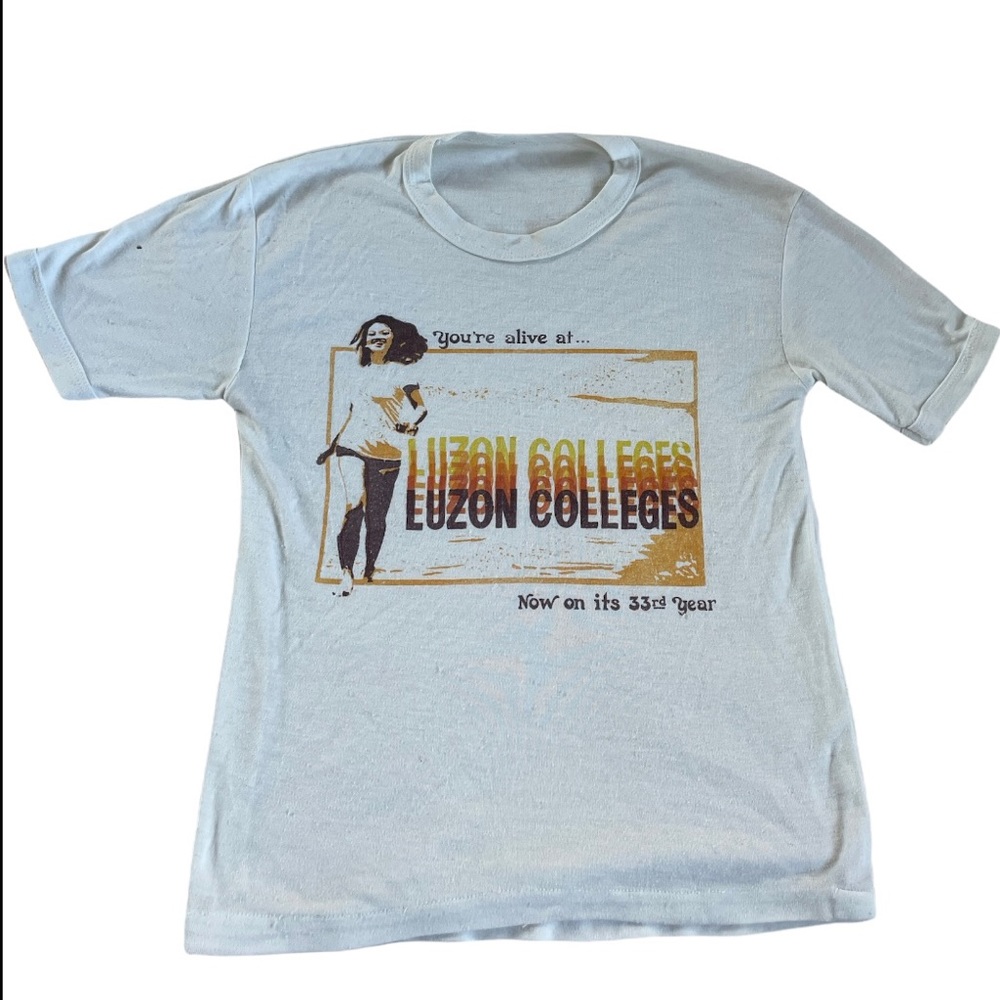 Vintage retro women’s T-shirt top groovy